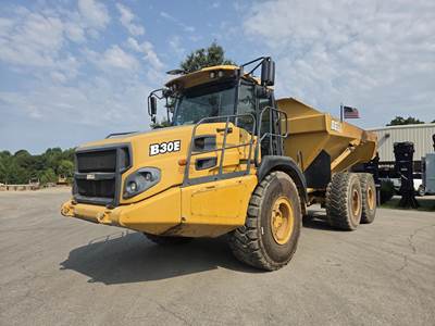 Bell B30E Off-Highway Truck