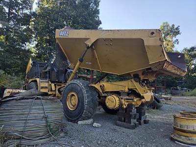 Bell B40E Off-Highway Truck