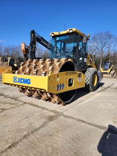 Xcmg CV123PDU Padfoot Roller Compactor