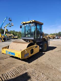 Xcmg CV83PDU Padfoot Roller Compactor