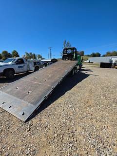 Freightliner M2 100 Rollback Tow Truck
