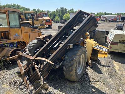 JCB 940 Rough Terrain Forklift