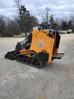 Tiger Claw TC3000T Mini Skid Steer