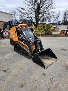 Tiger Claw TC3000T Mini Skid Steer