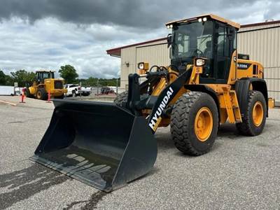 Hyundai HL930A Wheel Loader