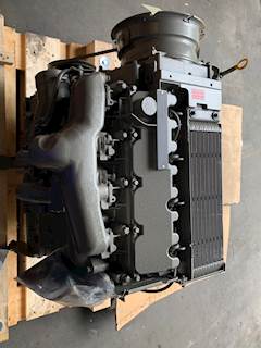 Dealer Re-manufactured Deutz BF4M1011F Engine for Bobcat 863H, 883G, A220, A300, S250, T200, Bandit, Bomag, Liebherr & Manitou