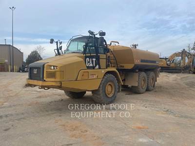 Caterpillar 725C Articulated Truck