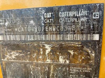 Caterpillar 420F2 ST Backhoe