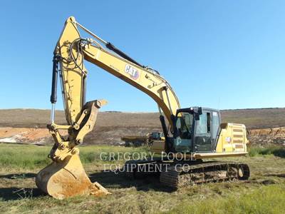 Caterpillar 320 Excavator