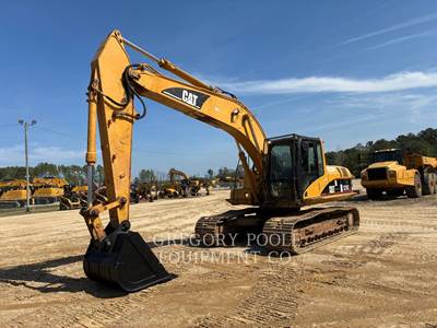 Caterpillar 320CL Excavator