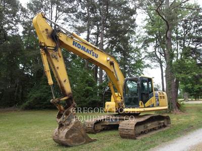 Komatsu PC210LC-10 Excavator