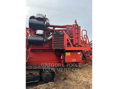 Morbark 6400XT Horizontal Grinder