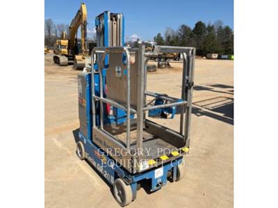 Genie GR-20 Scissor Lift