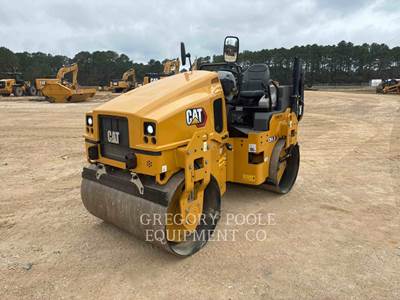 Caterpillar CB4.003 Smooth Drum Roller Compactor