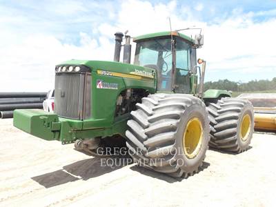 John Deere 9520 Tractor
