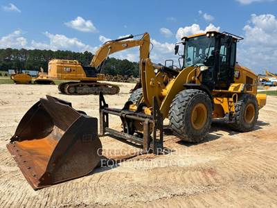 Caterpillar 930M Wheel Loader