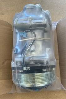 Coolstar Sanden Compressor Volvo - 330-2402  Cross Reference: 8088112, 20501069,