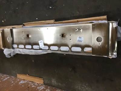 Front Bumper for a Hendrickson