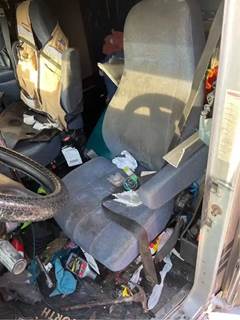 Kenworth T600 Cab Assembly