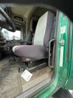 Peterbilt 579 Cab Assembly