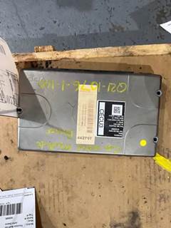 Genuine Paccar Cab Control Module CECU3. P/N: Q21-1076-1-100, A2C53335934, Core