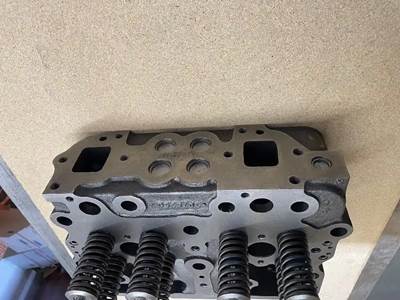 Cummins N14 Cylinder Head