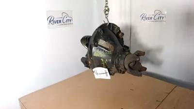 Dana RST40 Rear Differential for a 2008 Volvo VNL