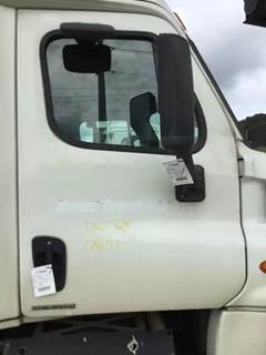 Freightliner Cascadia 125 Door