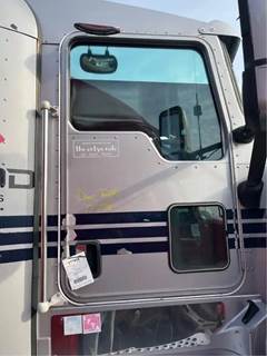 Kenworth T600 Door