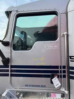 Kenworth T600 Door