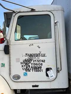 Peterbilt 330 Door