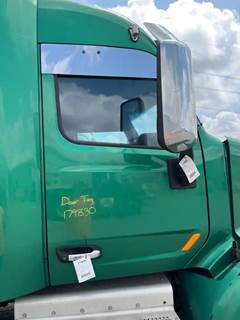 Peterbilt 579 Door