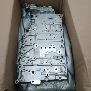 Genuine GM Automatic Transmission Upper Control Valve Body 24240961  2010 2022  