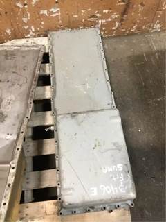 Caterpillar 3406E Engine Oil Pan