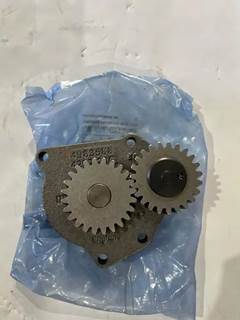 Cummins ISC Engine Oil Pump