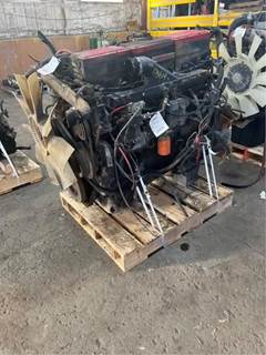 Cummins N14 Engine for a 1996 Freightliner FLD120