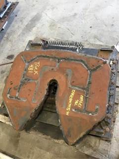 Fontaine Fifth Wheel for a 2016 Freightliner CASCADIA 125