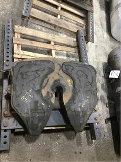 Fontaine Fifth Wheel for a 2014 International PROSTAR PREMIUM 6X4