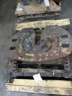 Holland Fifth Wheel for a 2016 Freightliner CASCADIA 125