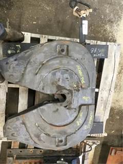 Jost JSK37FSL Fifth Wheel for a 2008 Freightliner Columbia 120