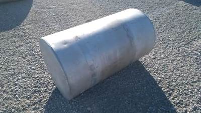 Used Fuel Tank Galloncap: 105 Widthin: 26 Lengthin: 46'', Core Charge: 0.00