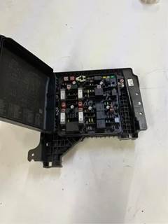 Freightliner Fuse Box