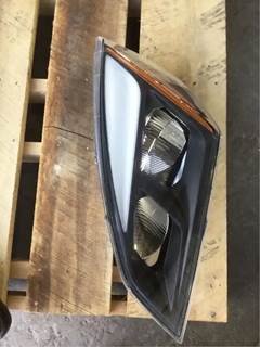 Freightliner Cascadia Headlight Assembly