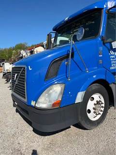 Volvo VNL Hood