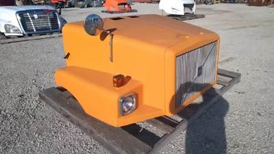 Volvo VNM Hood