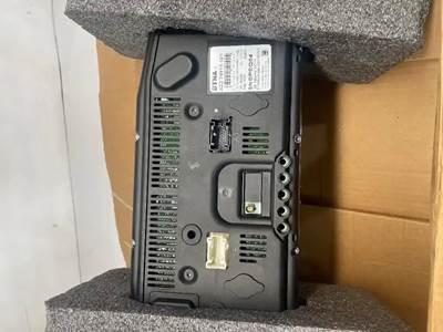 Freightliner Cascadia Instrument Panel Cluster