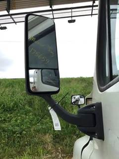 Freightliner Cascadia 125 Mirror