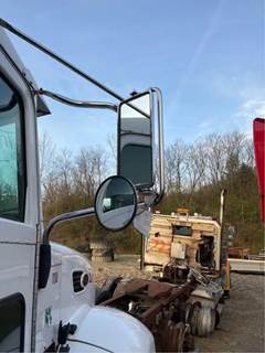 Peterbilt 330 Mirror
