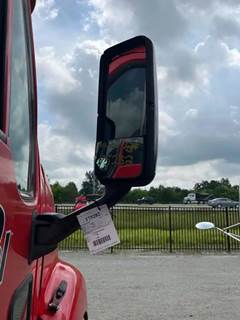 Peterbilt 387 Mirror