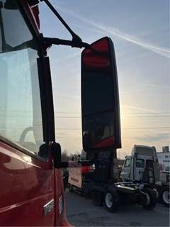 Volvo VNL Mirror